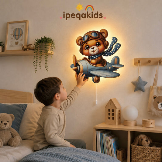 Uçan Ayıcık Pilli Led Işıklı Bebek Odası Ahşap Duvar Dekoru - Gece Lambası