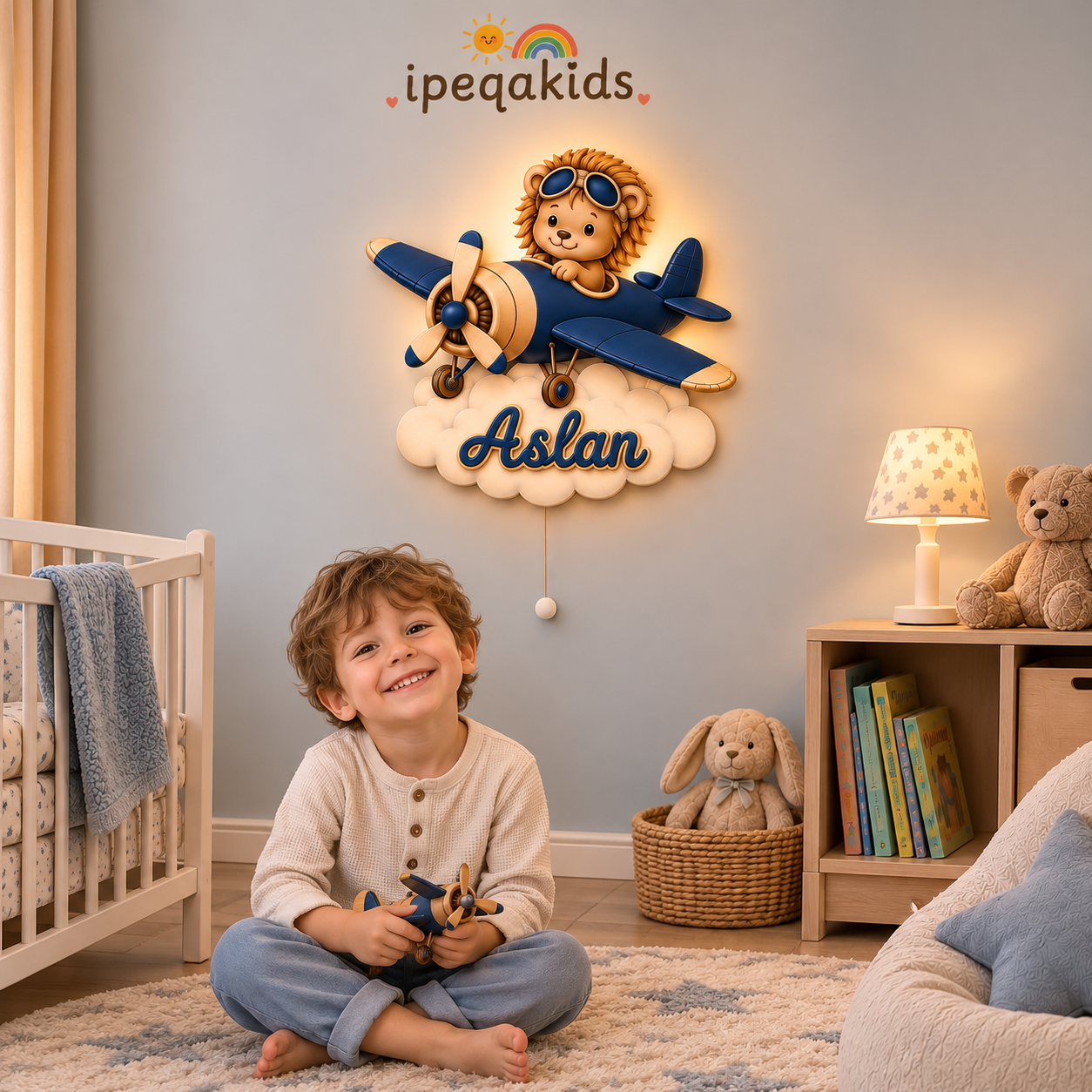 Kişiye Özel İsimli Aslan Uçak LED Ahşap Gece Lambası