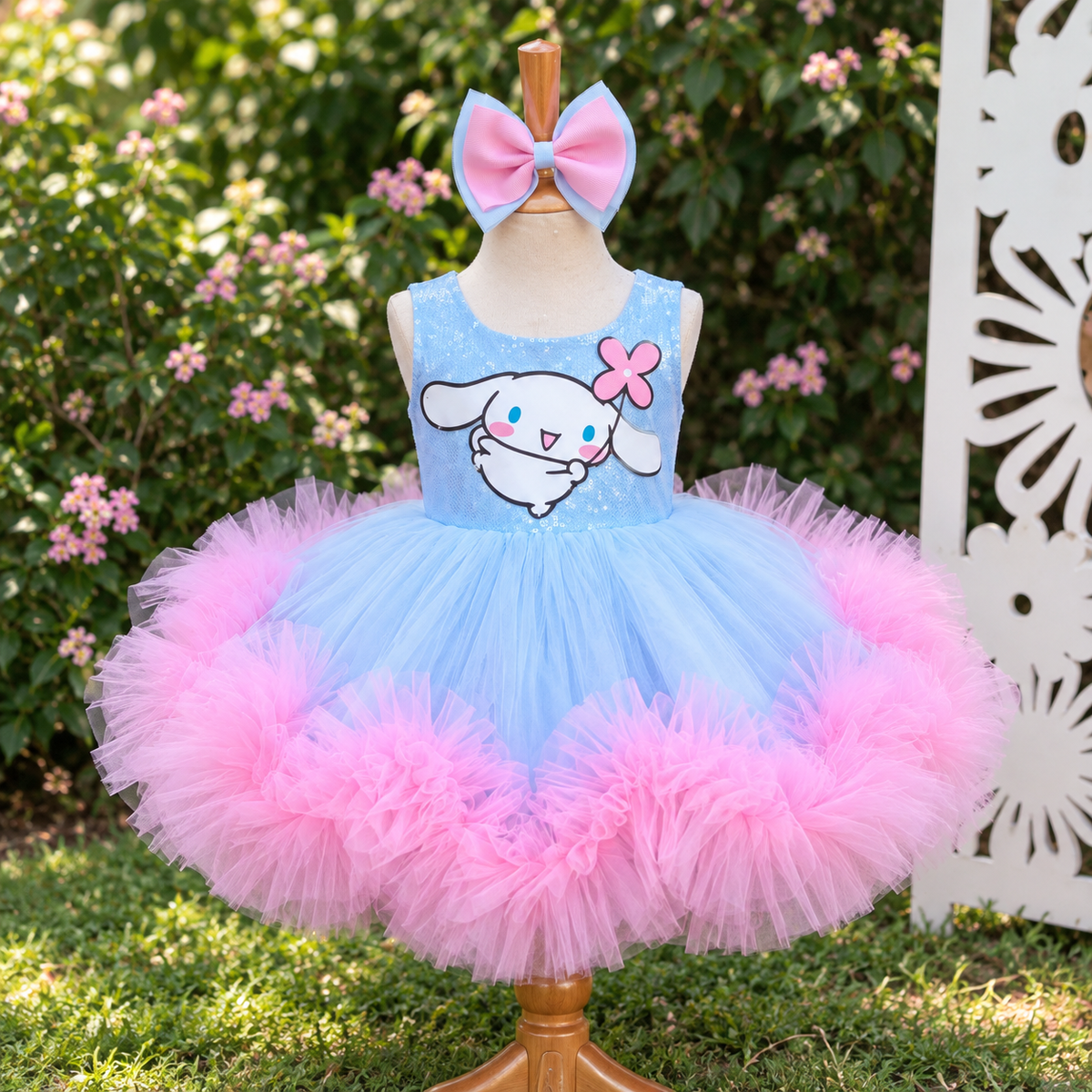 Cinnamoroll Kız Çocuk Abiye Kolsuz