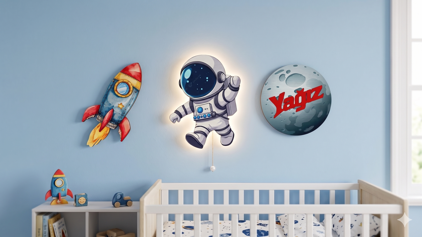 Kişiye Özel İsimli Astronot 3’lü LED Ahşap Gece Lambası