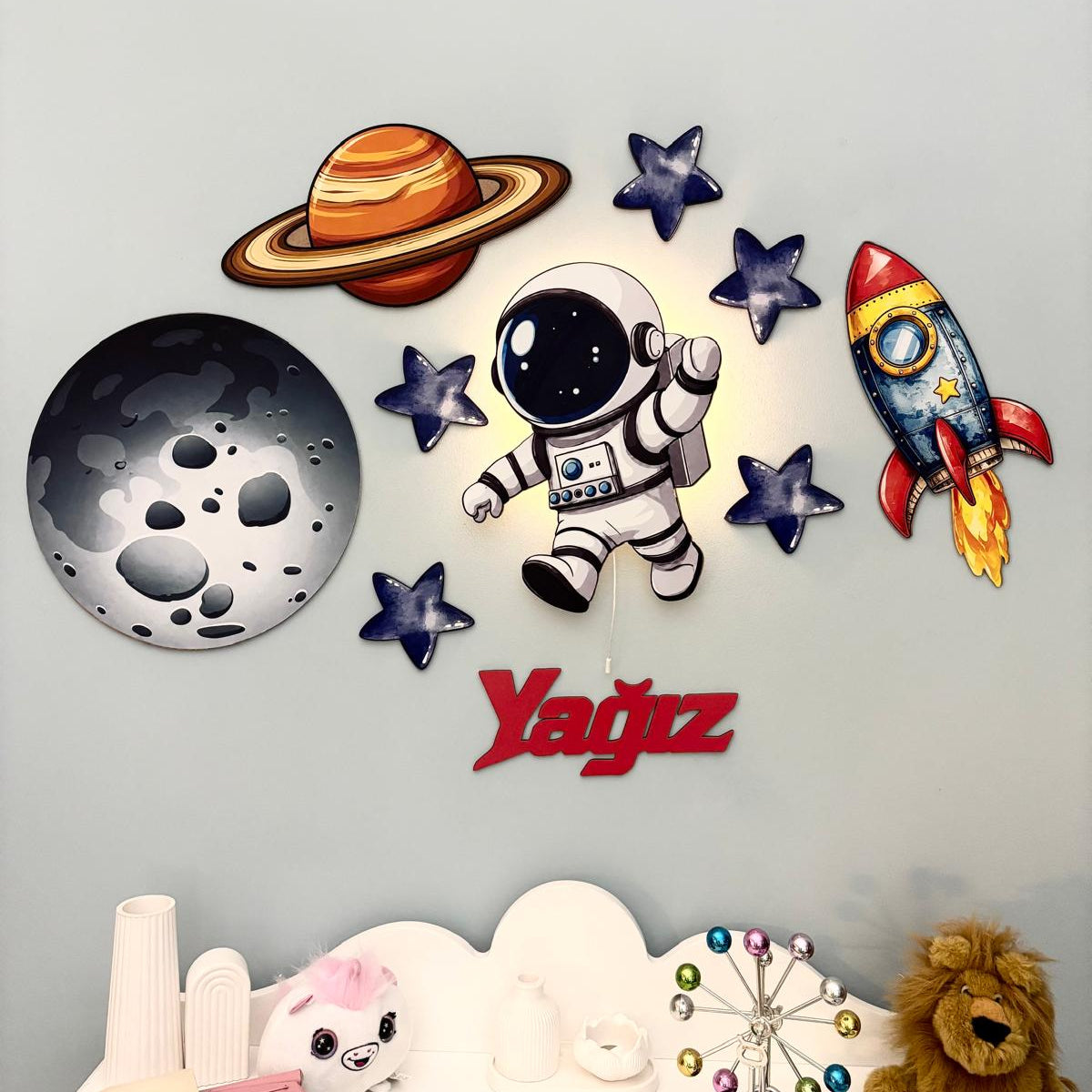 Kişiye Özel İsimli Astronot 10 Parça Set - Led Işıklı Bebek Odası Ahşap Duvar Dekoru-İsim için Whatsapptan mesaj Atınız- - Gece Lambası