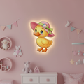 Şapkalı Civciv Led Işıklı Bebek Odası Ahşap Duvar Dekoru - Gece Lambası