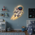 Uçan Astronot Led Işıklı Bebek Odası Ahşap Duvar Dekoru - Gece Lambası
