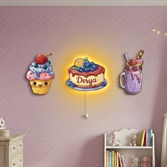 Kişiye Özel İsimli Pasta Cupcake 3 parça Set, Led Işıklı Bebek Odası Ahşap Duvar Dekoru-İsim için Whatsapptan mesaj Atınız- - Gece Lambası