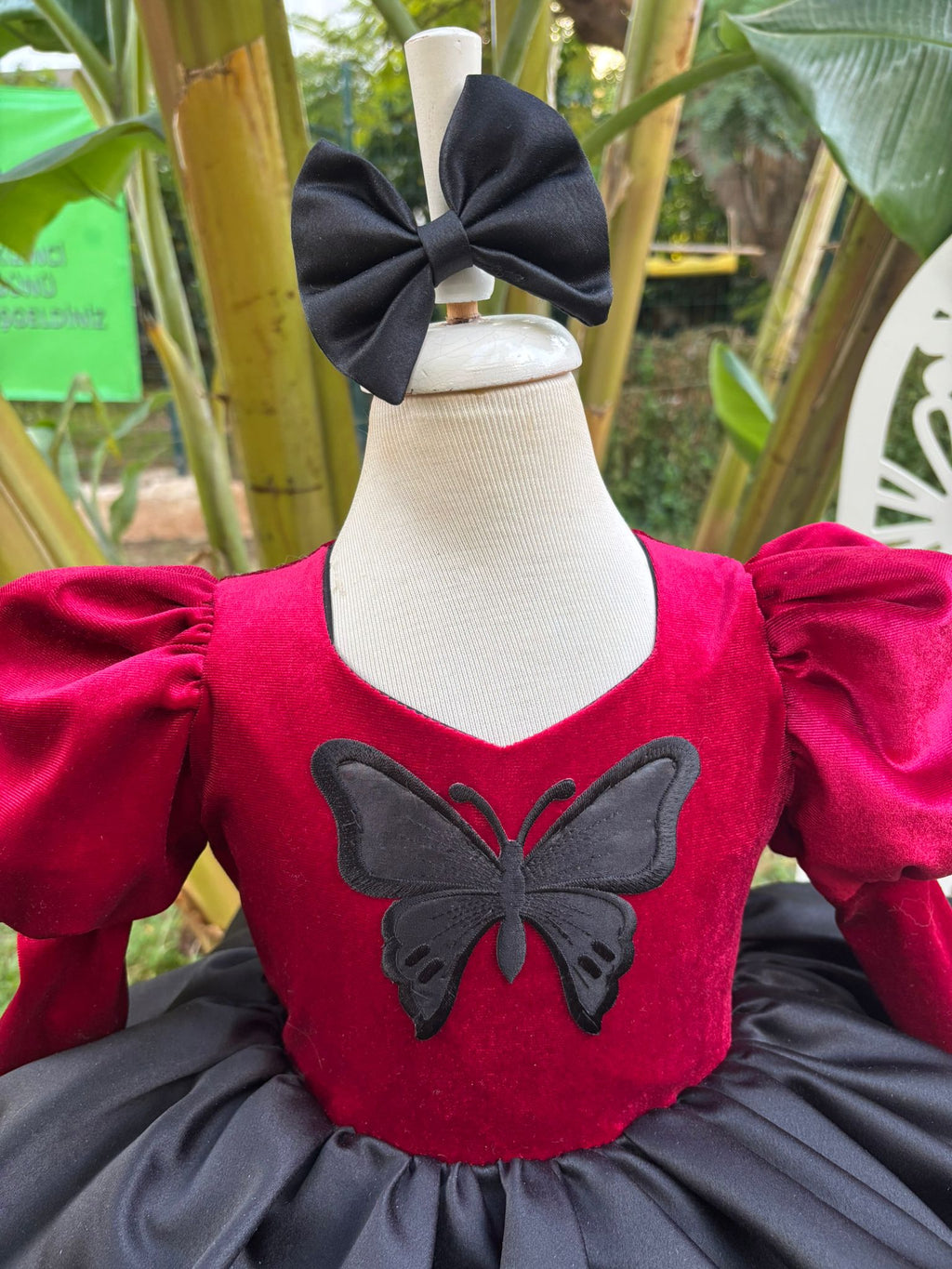 Bordo Kadife Kelebek Aplikli Kız Çocuk Abiye - Bebek Doğum Günü Elbisesi - ipeqakids – kız çocuk elbisesi