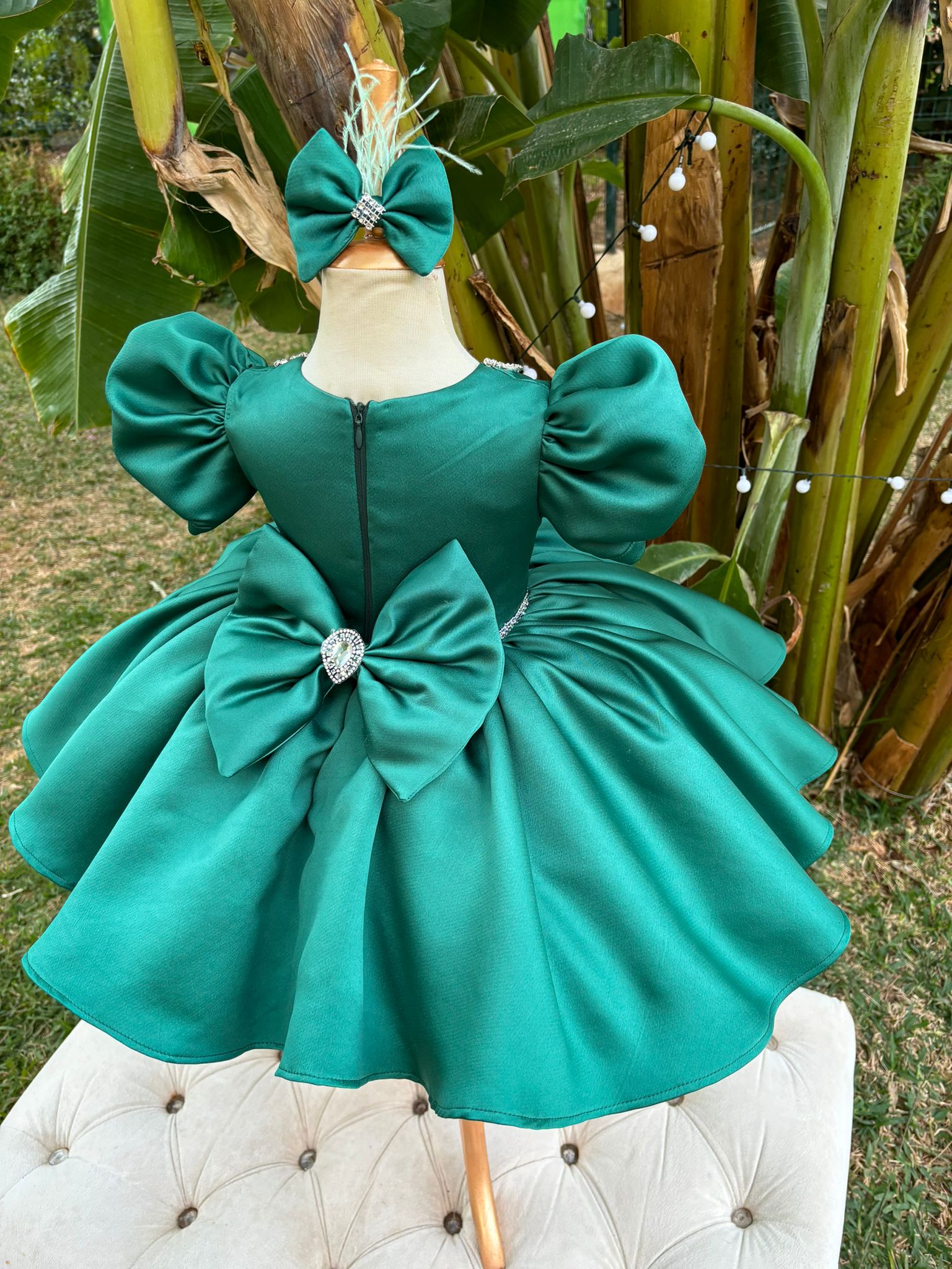 Yeşil Saten Kloş Kristalli Kız Çocuk Abiye - Bebek Doğum Günü Elbisesi - ipeqakids – kız çocuk elbisesi