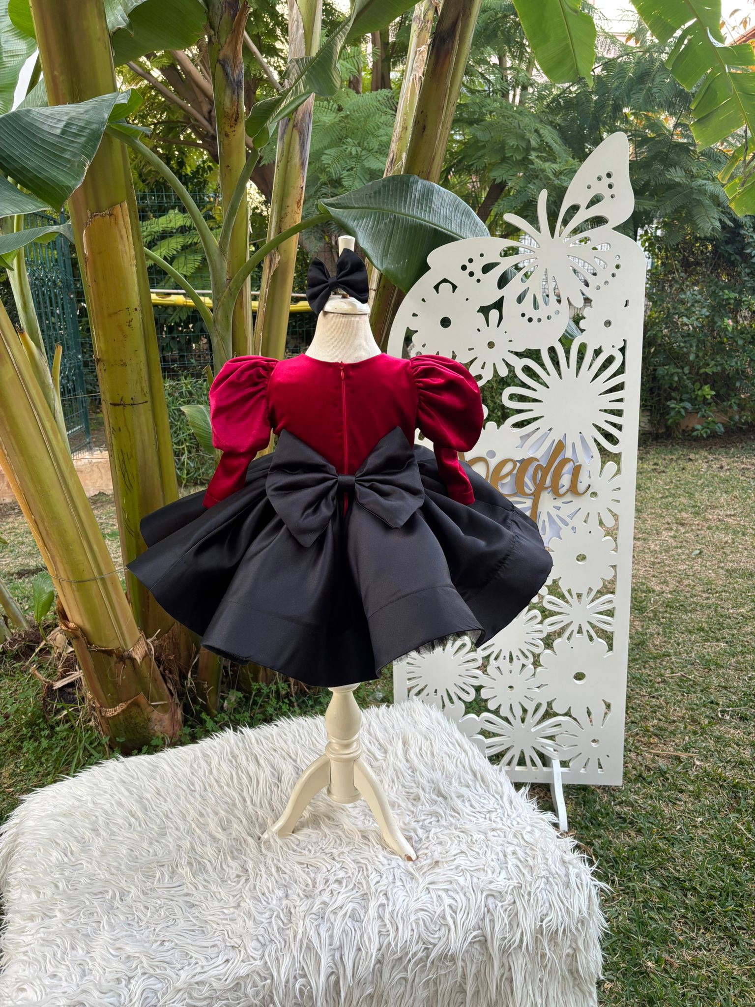 Bordo Kadife Kelebek Aplikli Kız Çocuk Abiye - Bebek Doğum Günü Elbisesi - ipeqakids – kız çocuk elbisesi