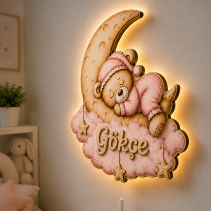 İsimli Pembe Uyuyan Ayıcık LED Ahşap Gece Lambası